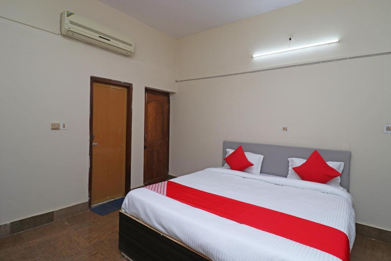 Oyo 29205 Pride Hotel 3*